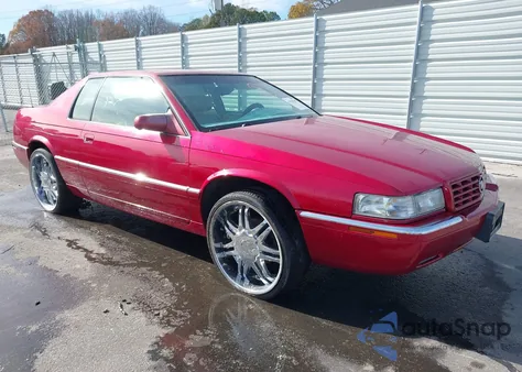 2001 Cadillac Eldorado Etc z USA, uszkodzony, nr VIN 1G6ET129X1B101912